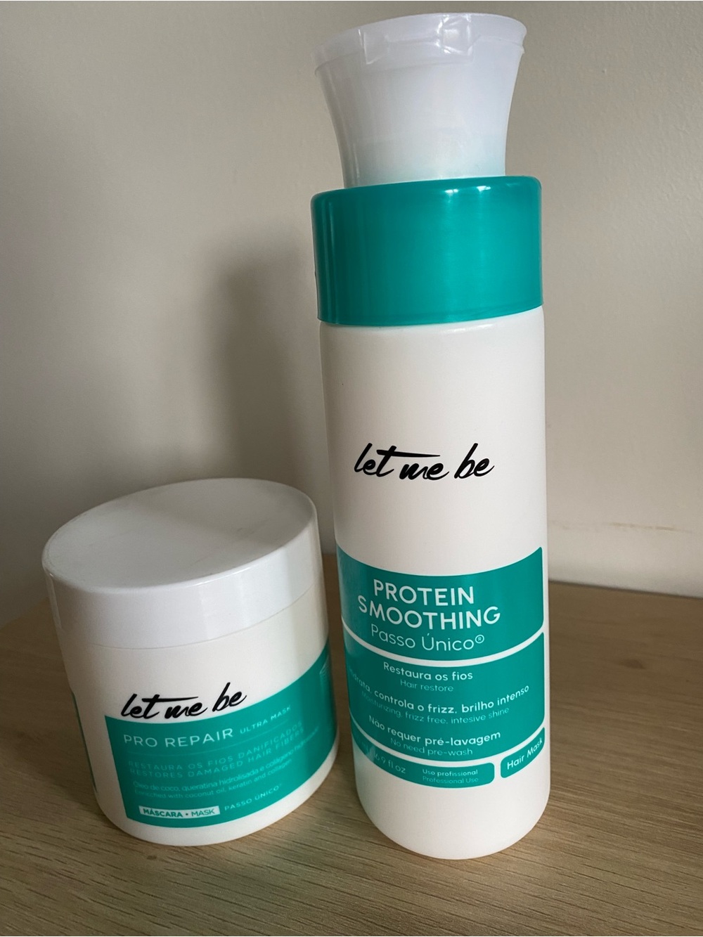 Let Me Be Protein Smoothing Hair Treatment - White & Teal